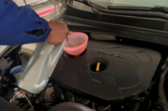 開十萬公里,電車和油車保養費用相差有多大?一次性給你算清楚