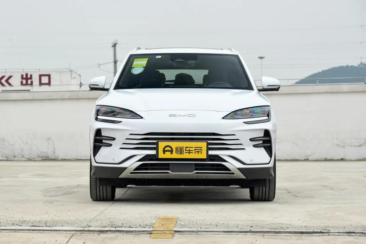 手握15萬買插混SUV,榮威D5X DMH對上宋PLUS DM-i,誰才是首選?