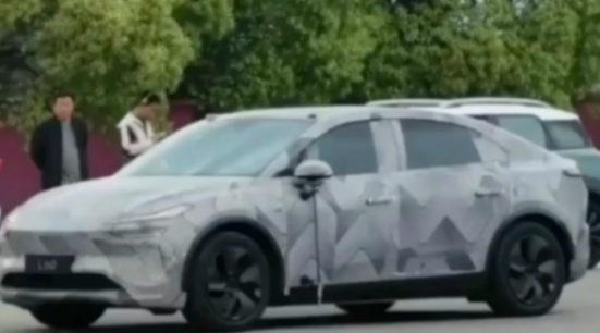 蔚來子品牌車型曝光!轎跑SUV造型 頭燈撞臉極星汽車