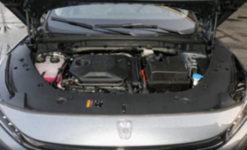 滿狀態能跑1300km,饋電油耗不到5L,榮威D5X DMH還有啥能耐?