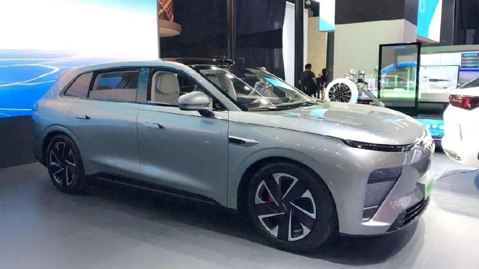 奇瑞造的增程,電池縮小10度,為啥比理想L7續(xù)航還長?
