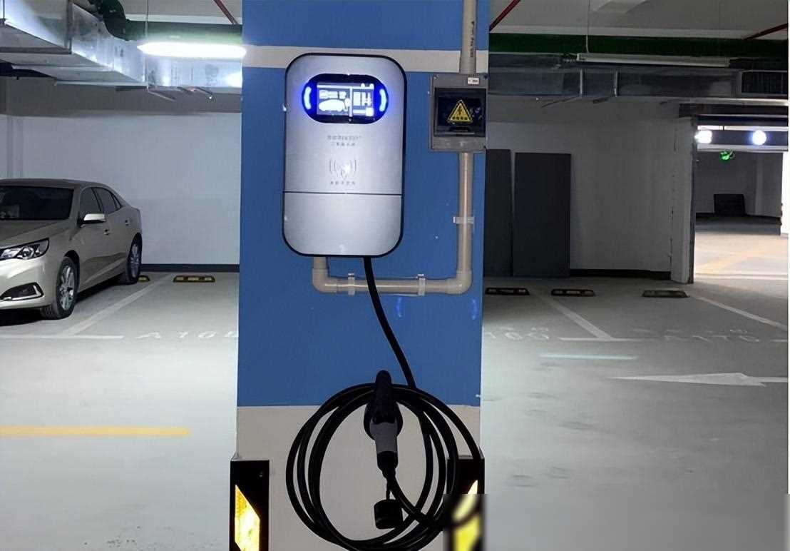 新能源汽車電池壽命有幾年,別再瞎猜了,告訴你正確答案