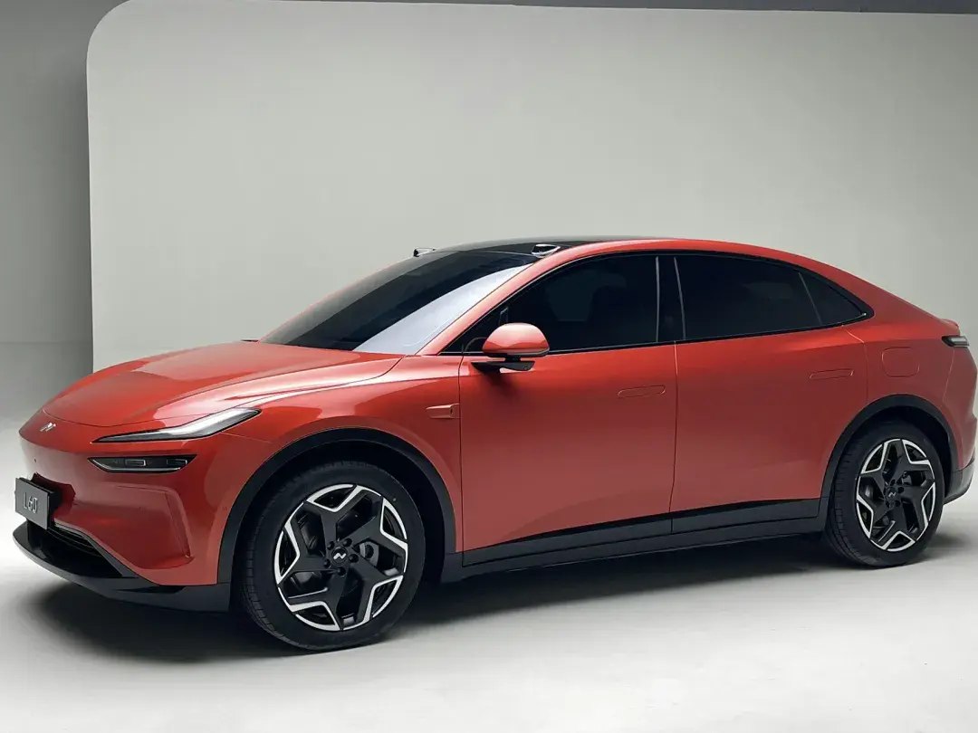21.99萬!蔚來重磅官宣!把 Model Y 趕上了絕路