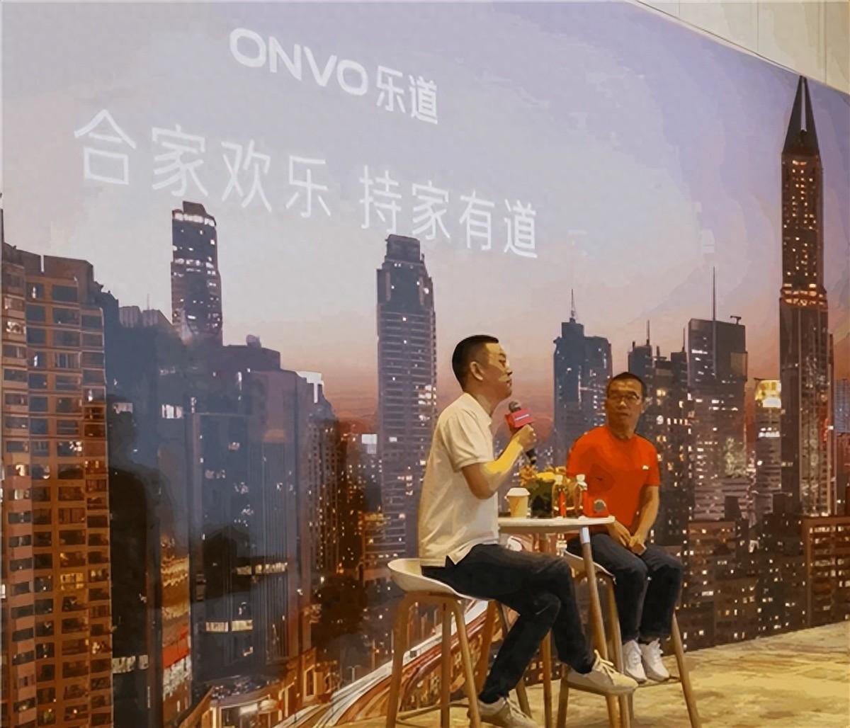 李斌解釋蔚來為什么先做高端純電:BBA轉(zhuǎn)型慢,競爭對手覺得你做不成,有很好的窗口期