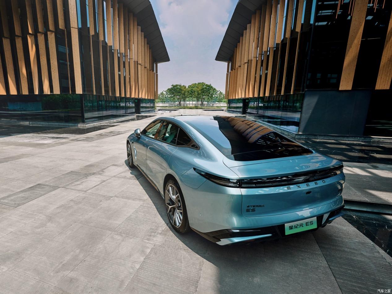 20萬純電轎車怎么選?這三款“卷王”閉眼選都不會(huì)錯(cuò)!
