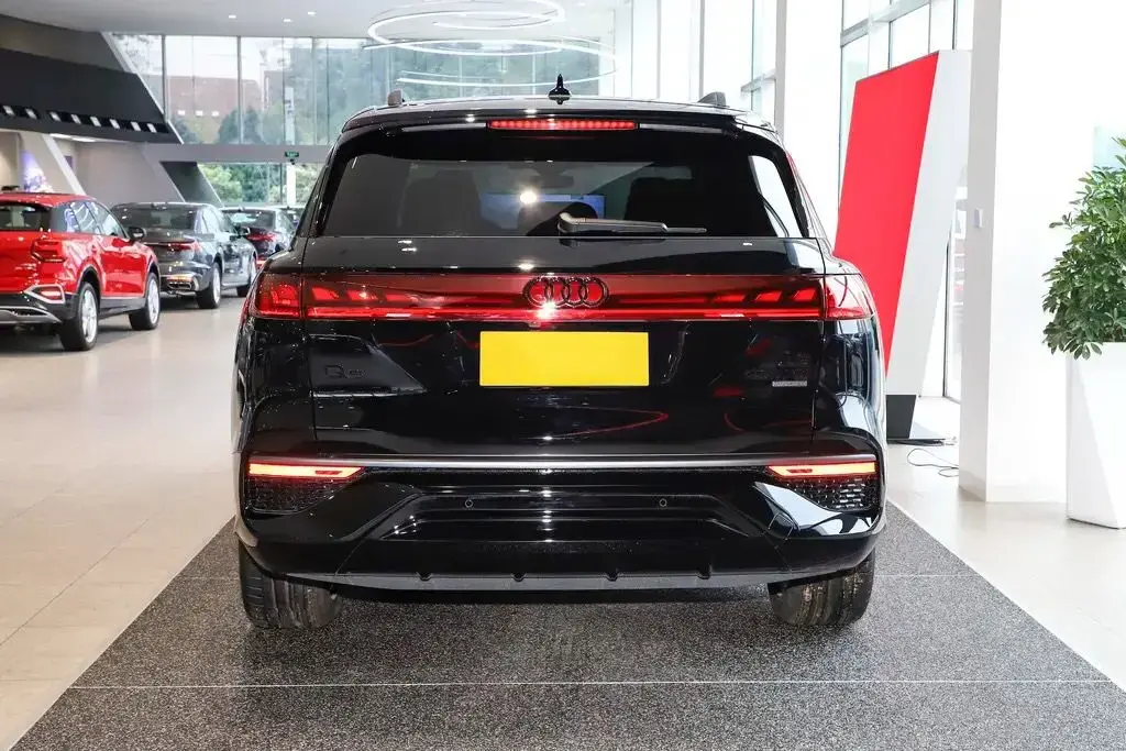體驗奧迪Q6,定位中大型SUV,塊頭大氣場足,值得入手嗎?