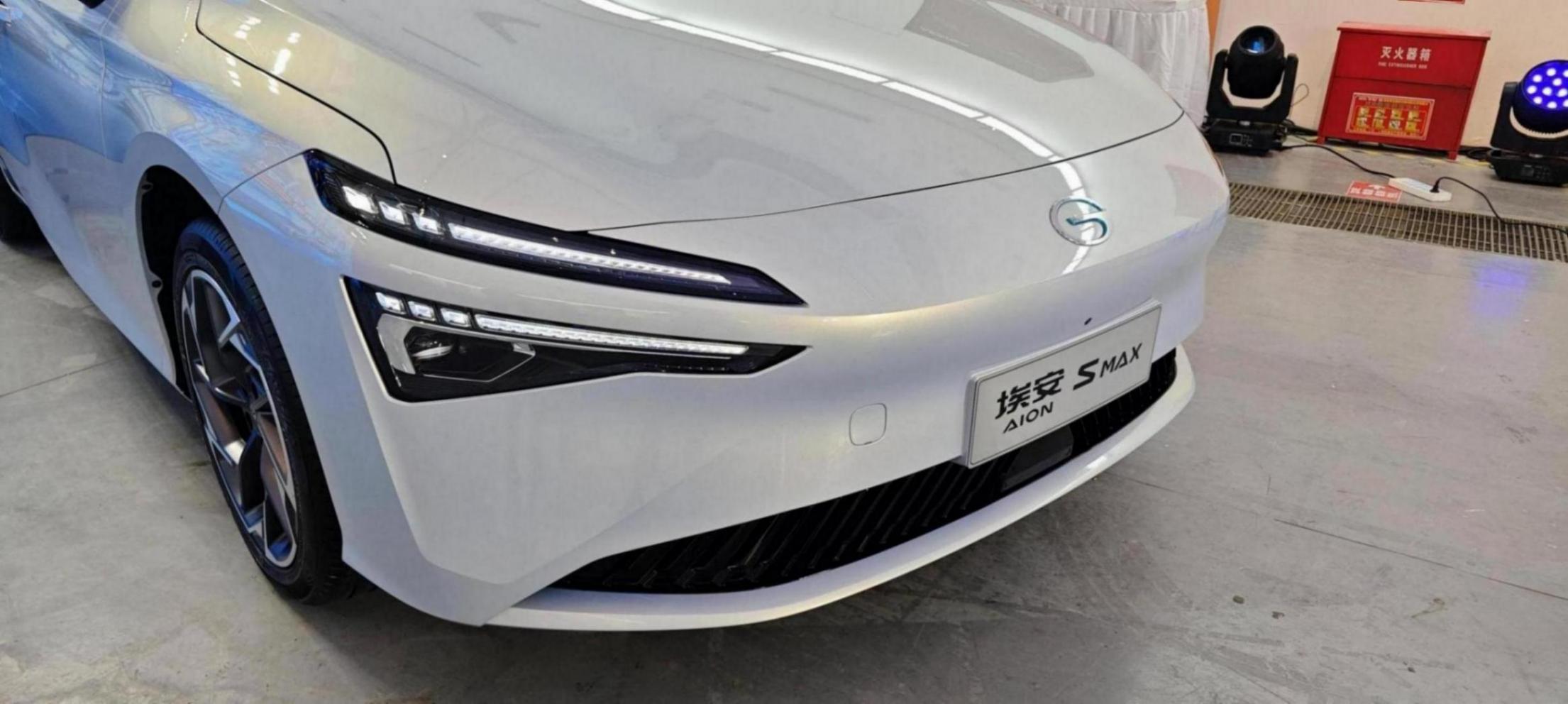 出街利器兼帶娃神車,靜態體驗埃安AION S MAX