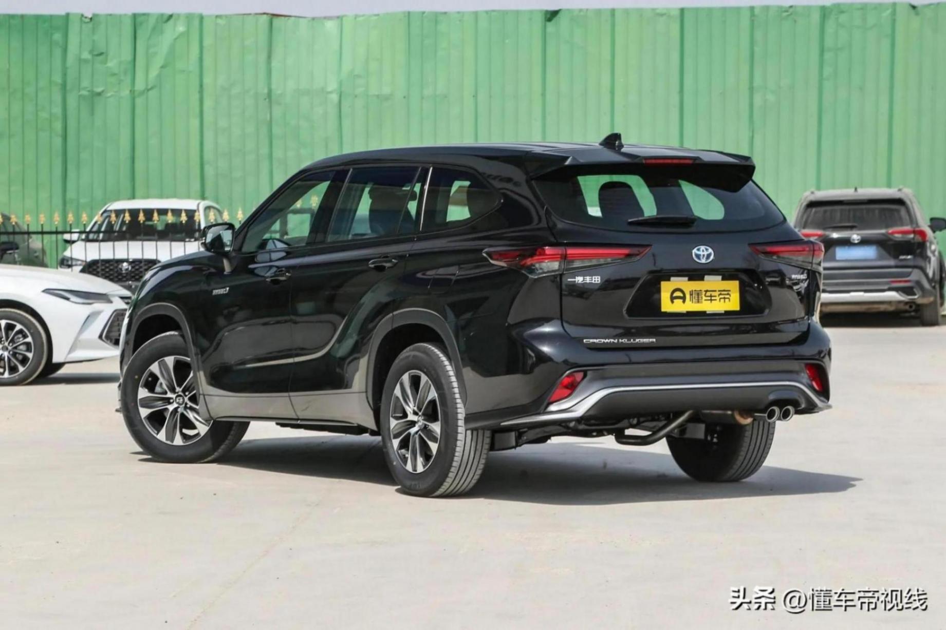新車|現(xiàn)款27.78萬元起 新款豐田皇冠陸放或6月1日粵港澳車展上市