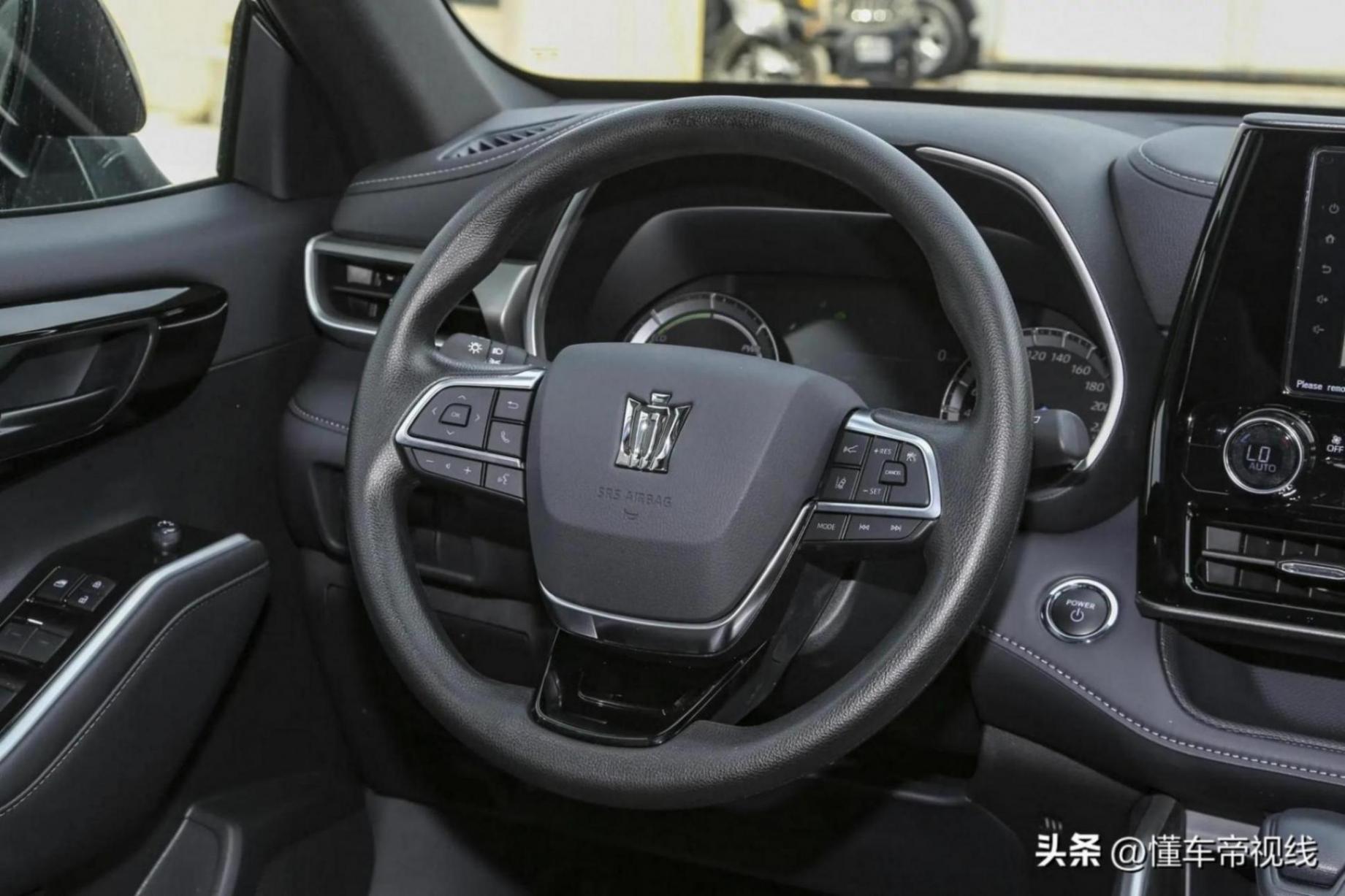新車|現(xiàn)款27.78萬元起 新款豐田皇冠陸放或6月1日粵港澳車展上市