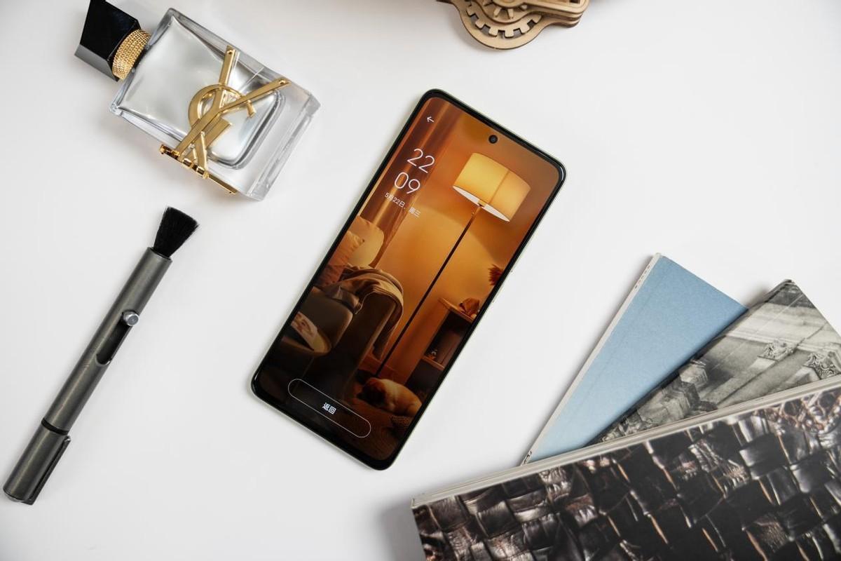 長續航又耐用 高顏值的千元直板機:OPPO K12x簡談