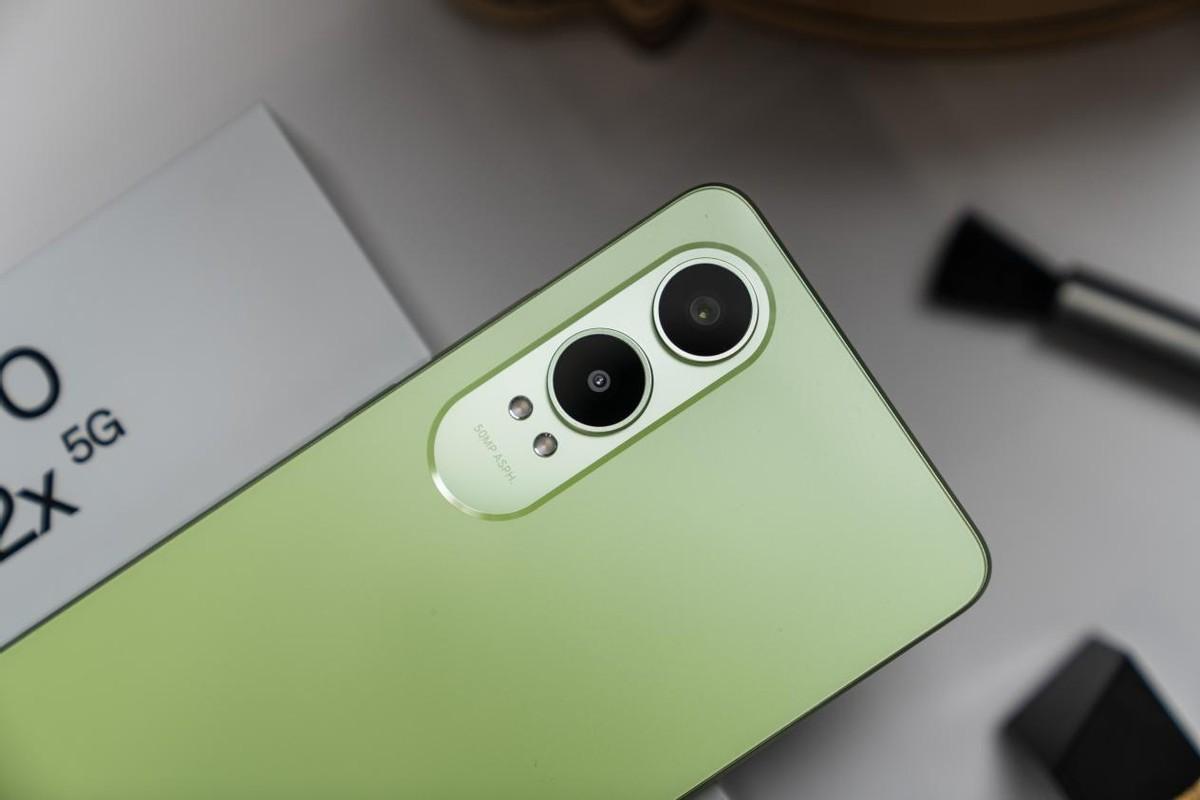 長續航又耐用 高顏值的千元直板機:OPPO K12x簡談
