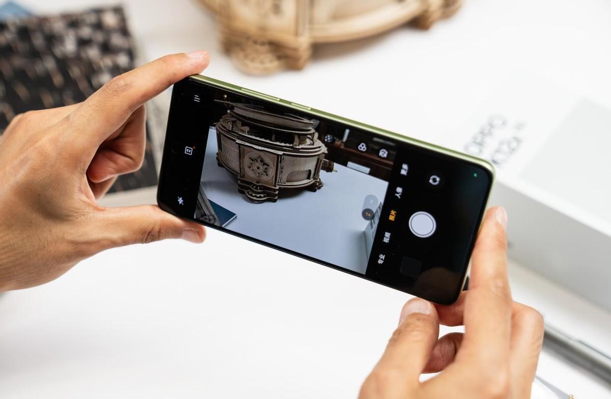 長續航又耐用 高顏值的千元直板機:OPPO K12x簡談
