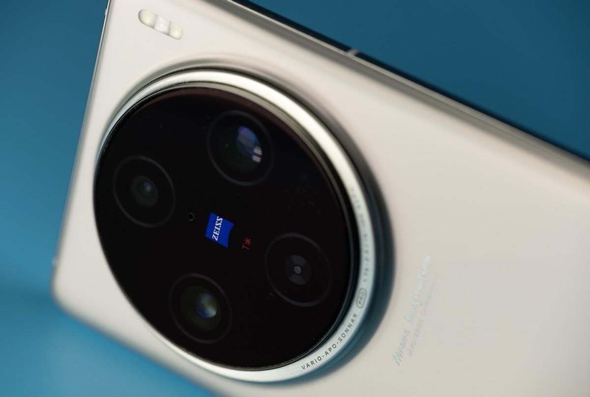 vivo X100s Pro評測:天璣9300+性能超出預期,影像表現令人失望