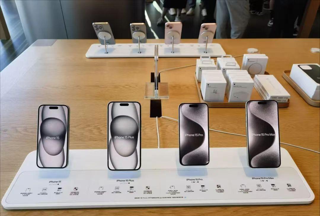 紅米總經理舍棄自家產品使用iPhone,他本人回應:任正非也