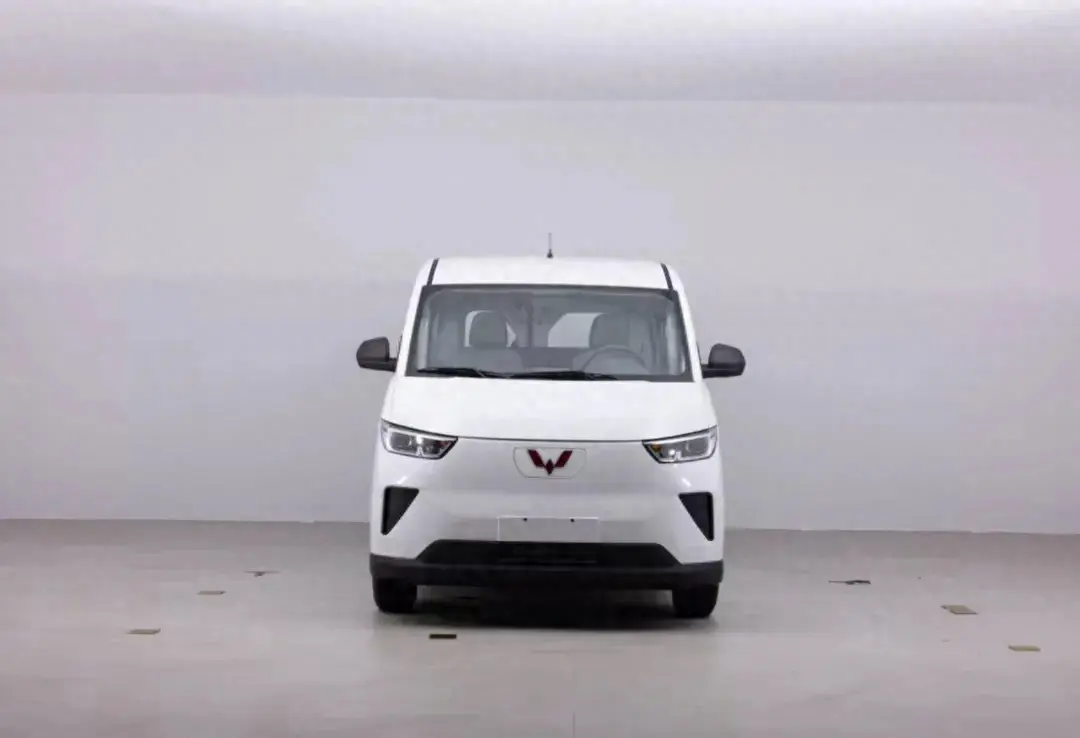 純電面包車“天花板”,全新一代五菱揚光上市,車長對比寶馬5系