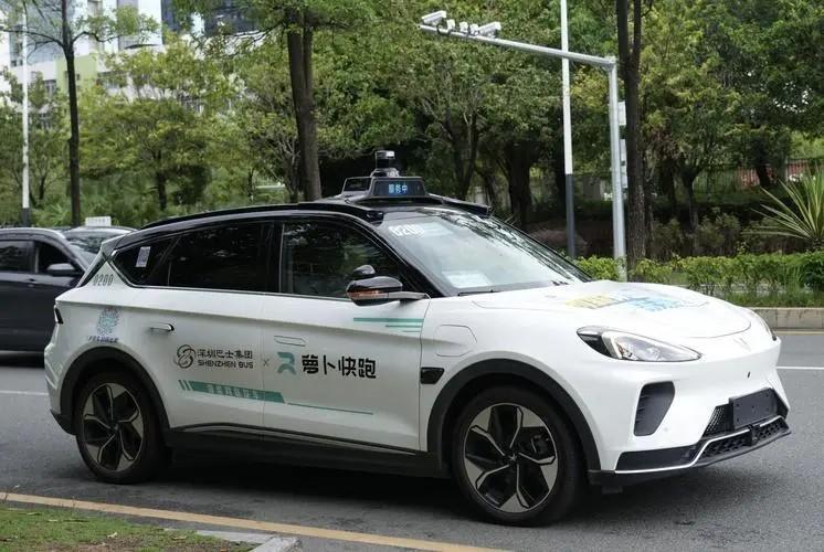 蘿卜快跑”來了,出租車飯碗沒了?