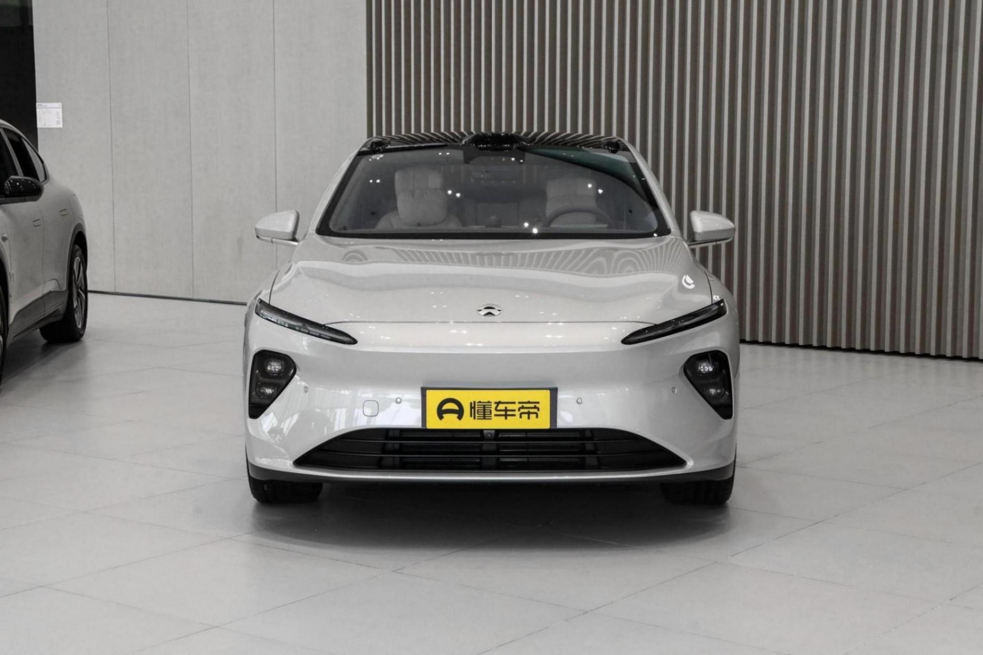 詳解蔚來ET7,定位中大型轎車,配雙電機驅動,值得買嗎?