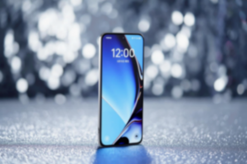 OPPO Reno12登場!Y2K風格+四曲柔邊直屏,畢業季&父親節送禮首選
