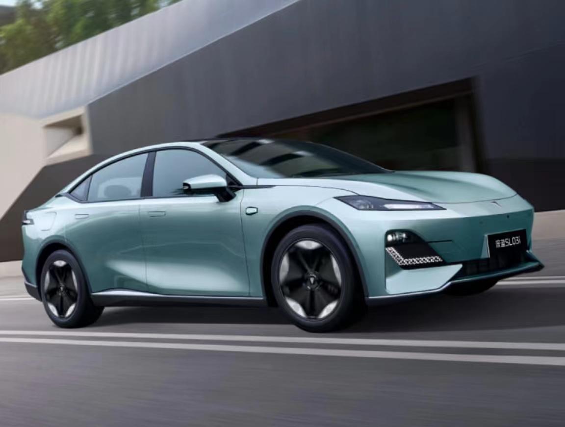 零跑全新C01、深藍SL03、長安啟源A07,誰是15萬增程轎車更優解?