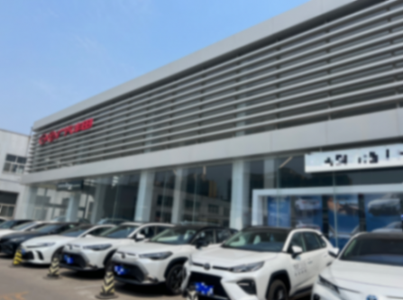往日加價(jià)王,如今上市即官降:廣汽豐田漢蘭達(dá)實(shí)地探店