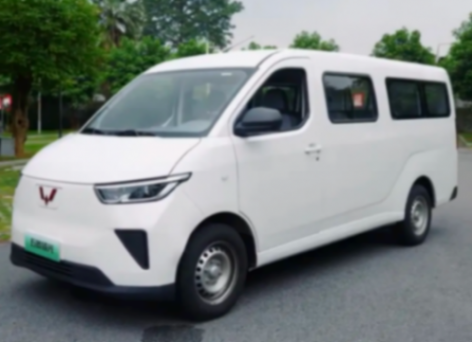 城鎮專用MPV?五菱揚光客車版即將上市,尺寸是真不小!