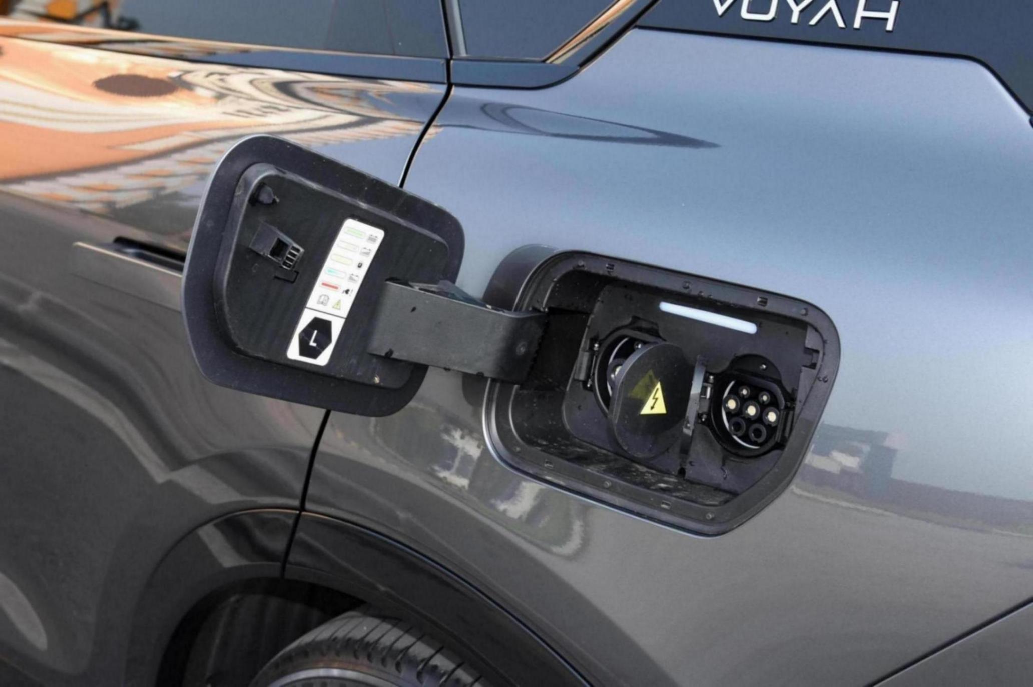 預算25萬買增程SUV,選嵐圖FREE 318如何?