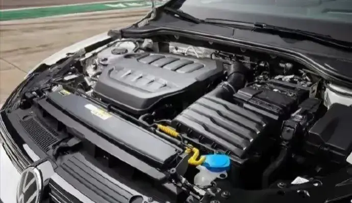 汽車巨頭背水一戰(zhàn),600億歐元投資內(nèi)燃機(jī)!新能源的終結(jié)還是重生