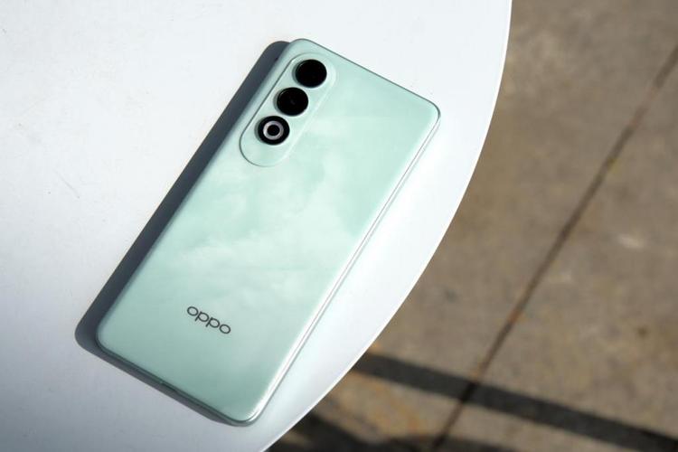 vivo持續稱霸,OPPO持續墊底