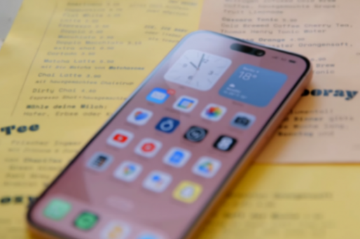 iPhone15繼續(xù)降,成“香餑餑”了,百萬(wàn)用戶的選擇