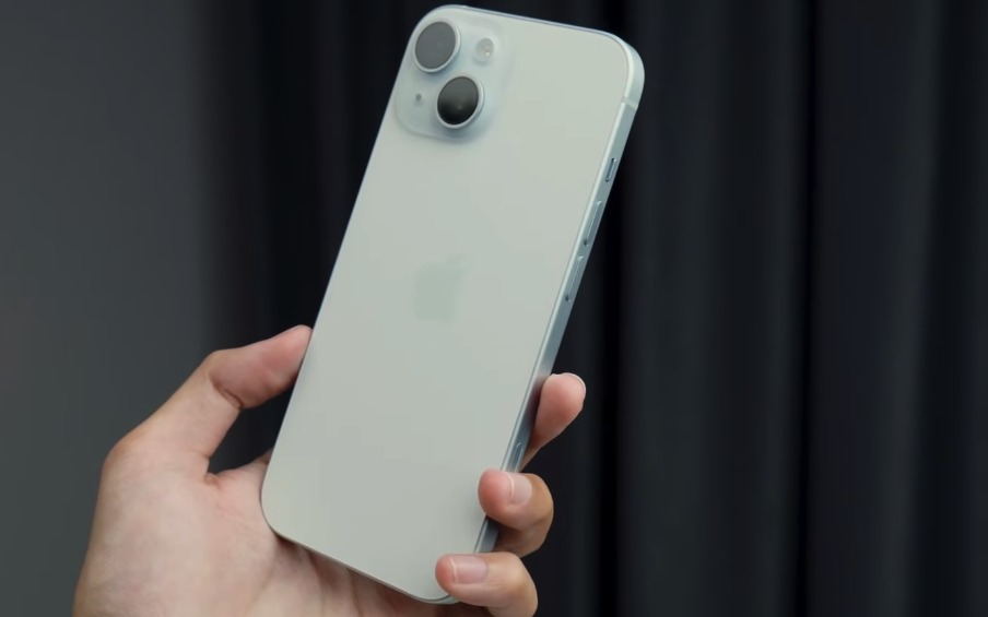 iPhone15繼續(xù)降,成“香餑餑”了,百萬(wàn)用戶的選擇