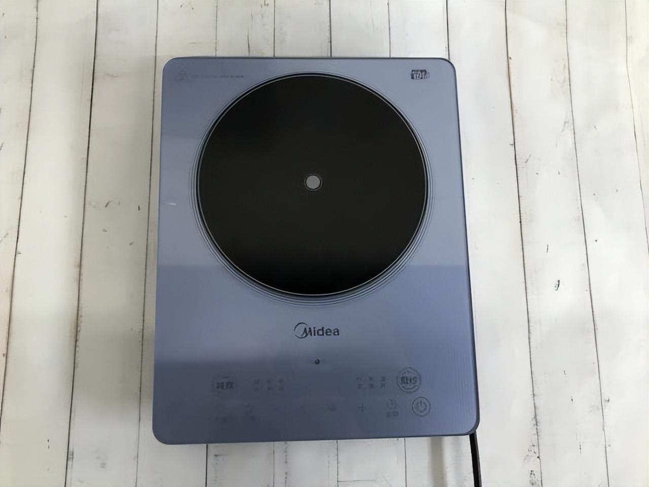 鈦古、宮菱、美的電磁爐哪款最好?三大主流機型實測對比