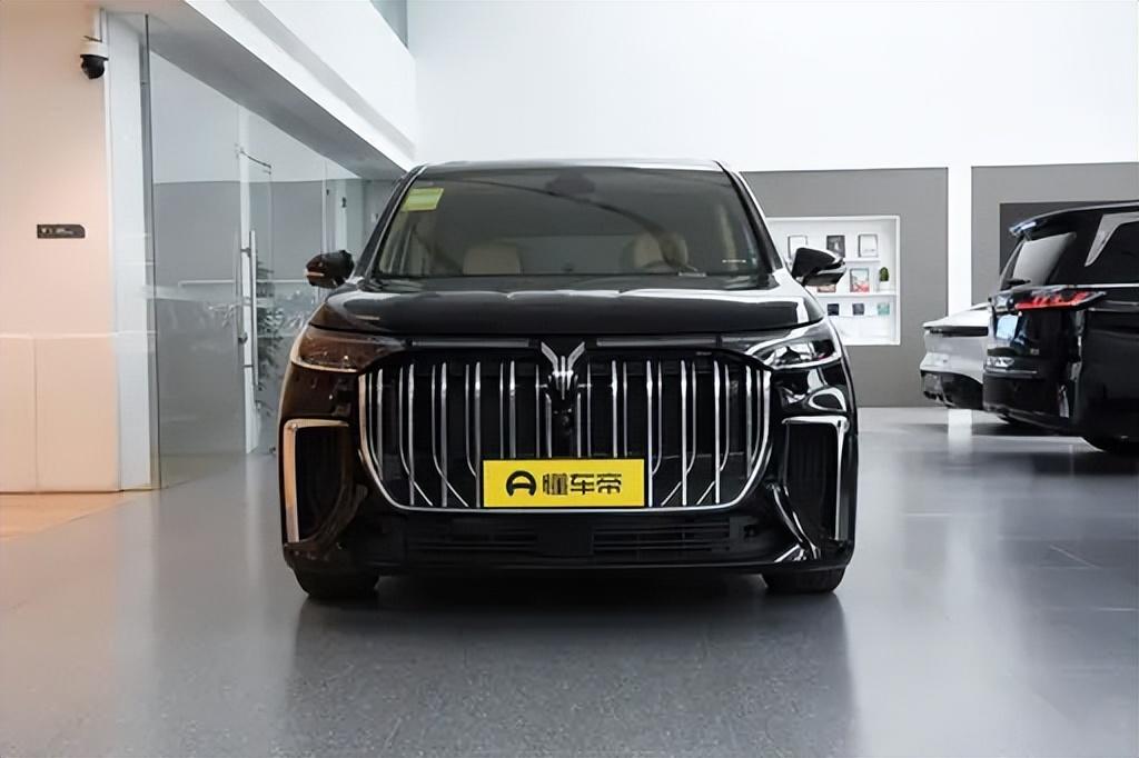 解析嵐圖夢想家PHEV,定位中大型MPV,值得購買嗎?