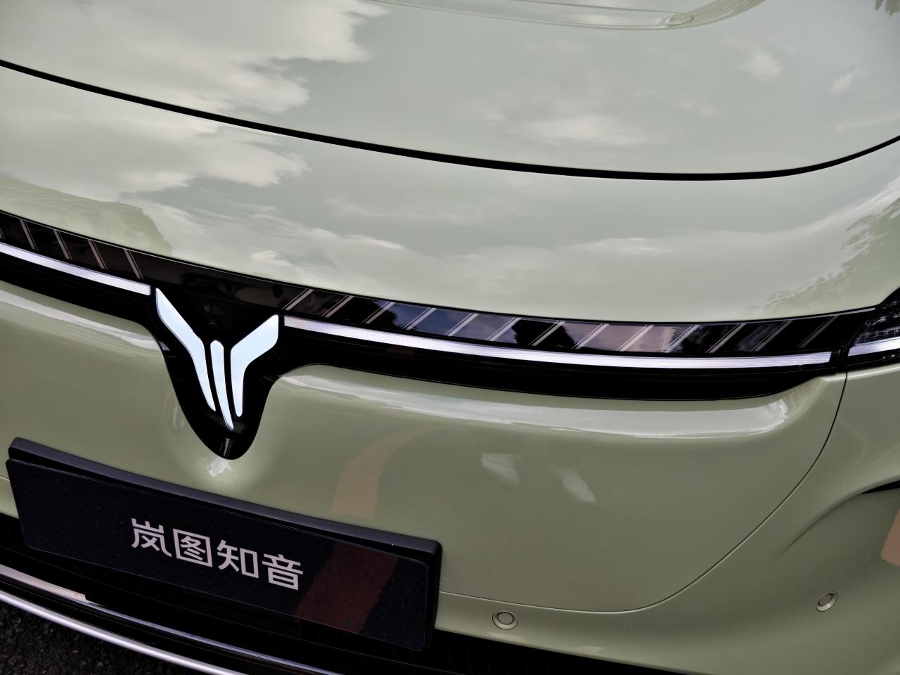 靜態(tài)體驗(yàn)嵐圖知音:又是瞄準(zhǔn)Model Y,大空間更適合三口之家