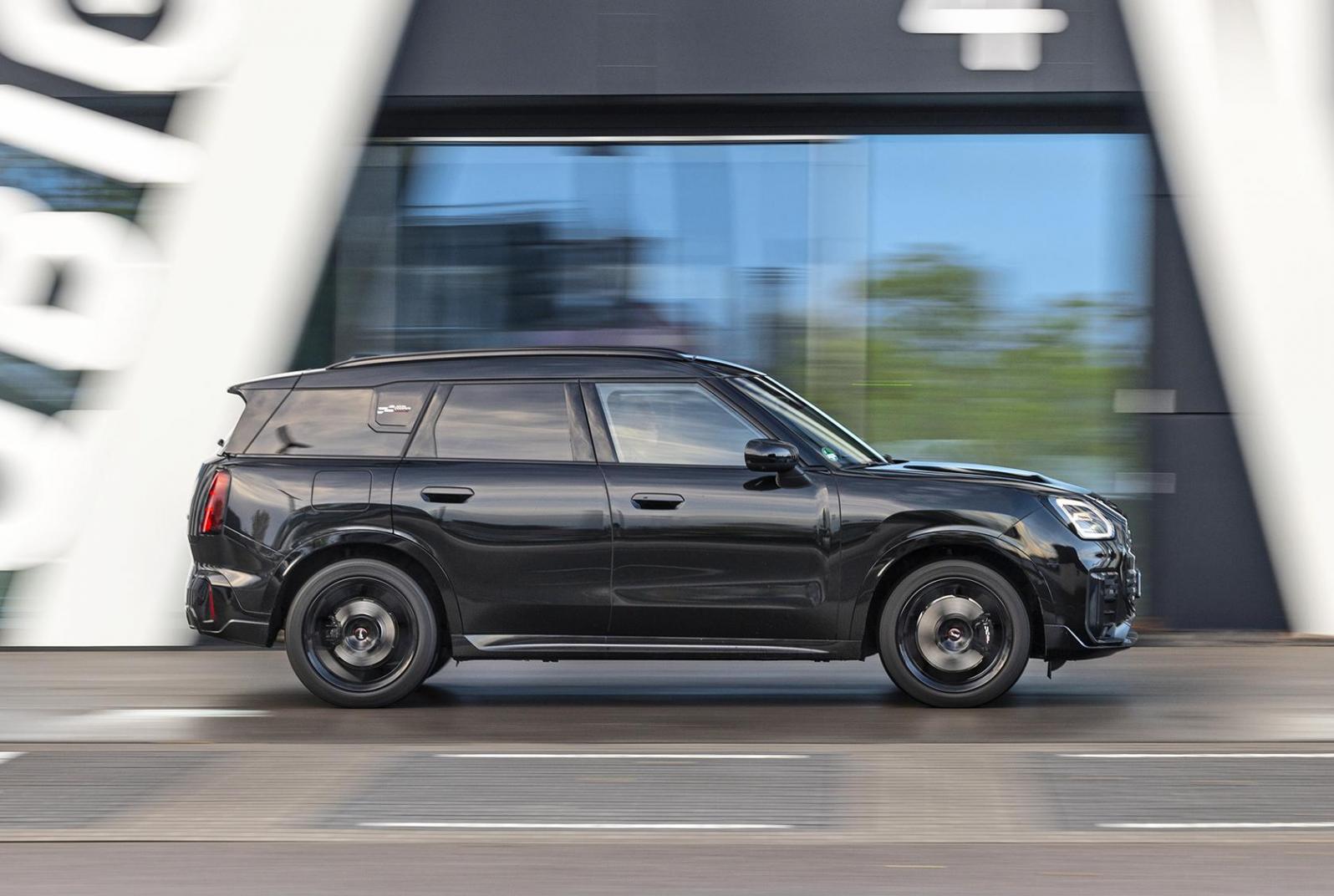 以小化大:MINI COUNTRYMAN C