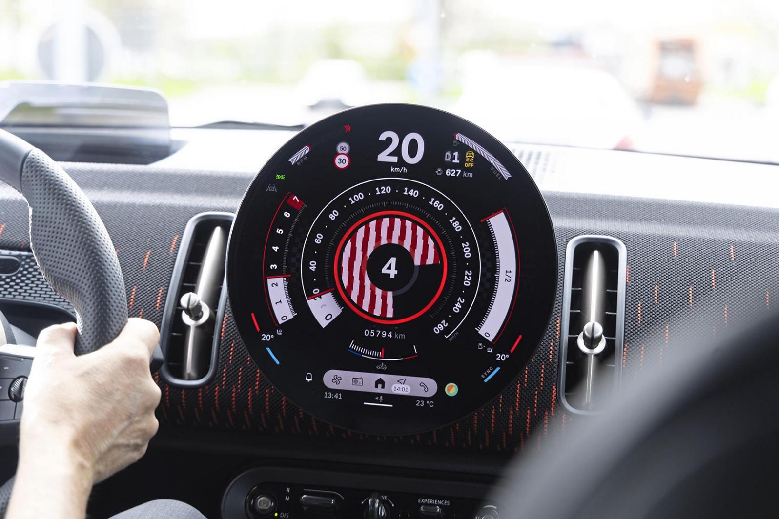 以小化大:MINI COUNTRYMAN C
