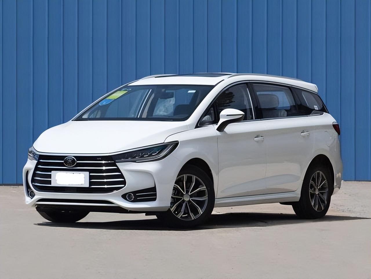 花11萬買比亞迪宋MAX值得嗎?車主表示:想說四個字