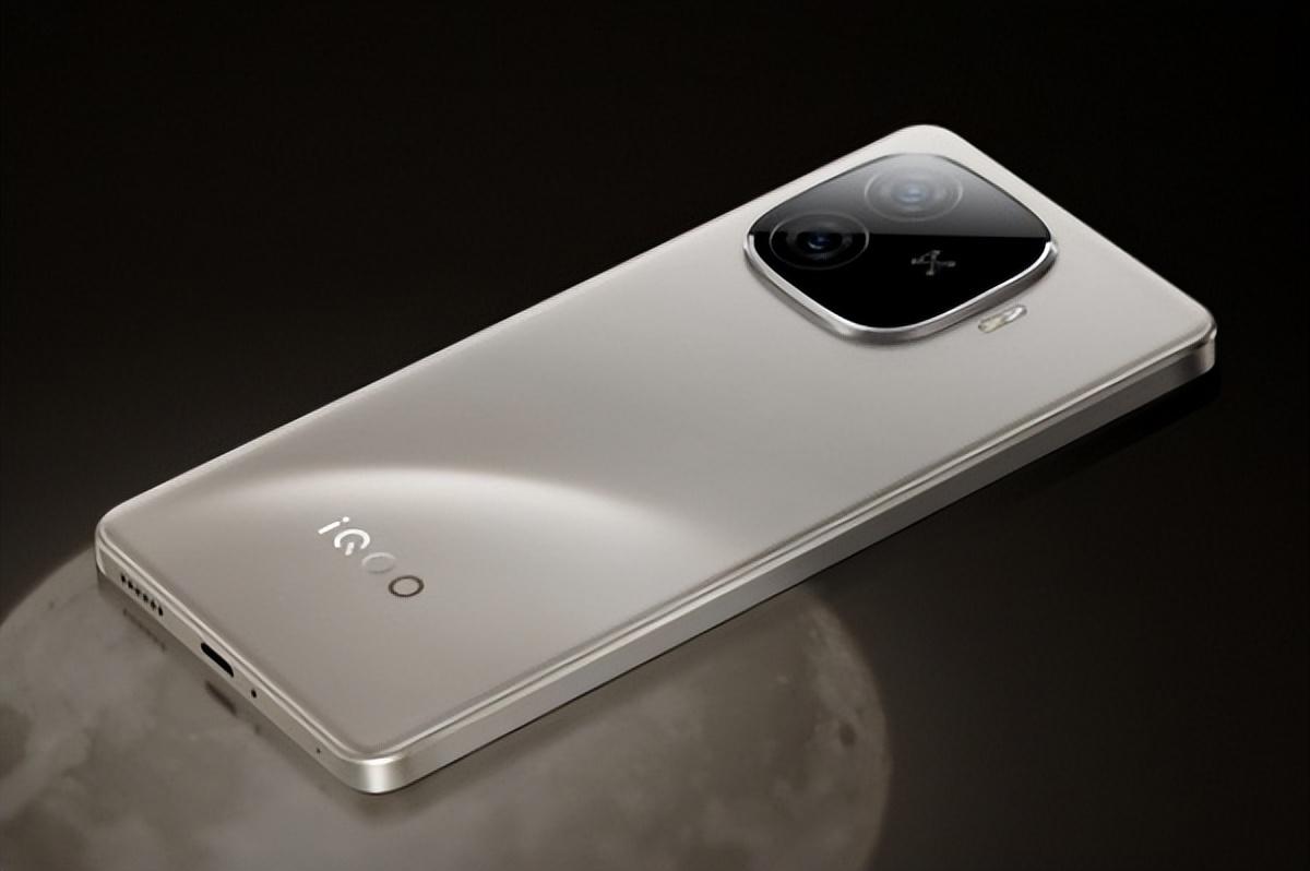 特曝來(lái)襲!iQOO Z9 Turbo+將今晚見(jiàn),全面拉滿!