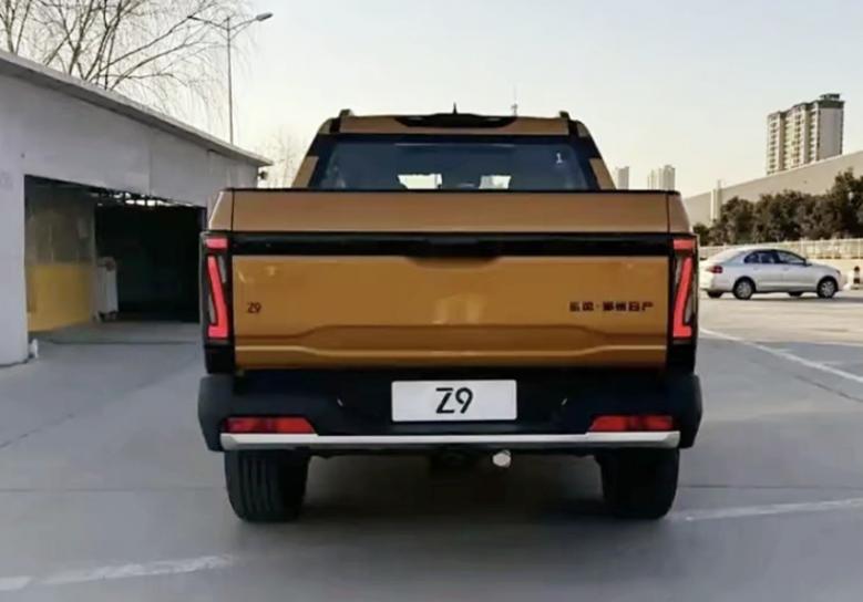 鄭州日產(chǎn)全新皮卡現(xiàn)身,定名“Z9”,搭L2+級(jí)智駕,三種動(dòng)力可選