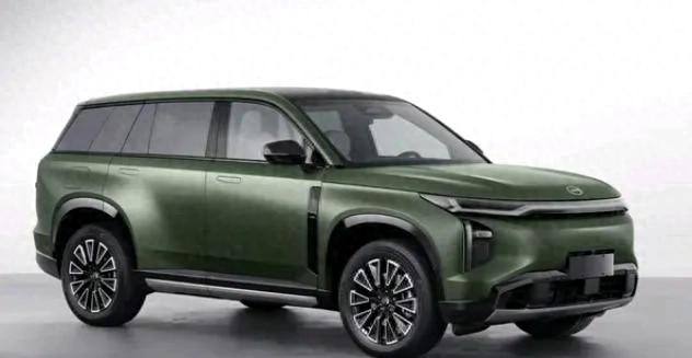 2025 SUV大戰:十一款重磅車型,激烈競爭,誰將勝出?