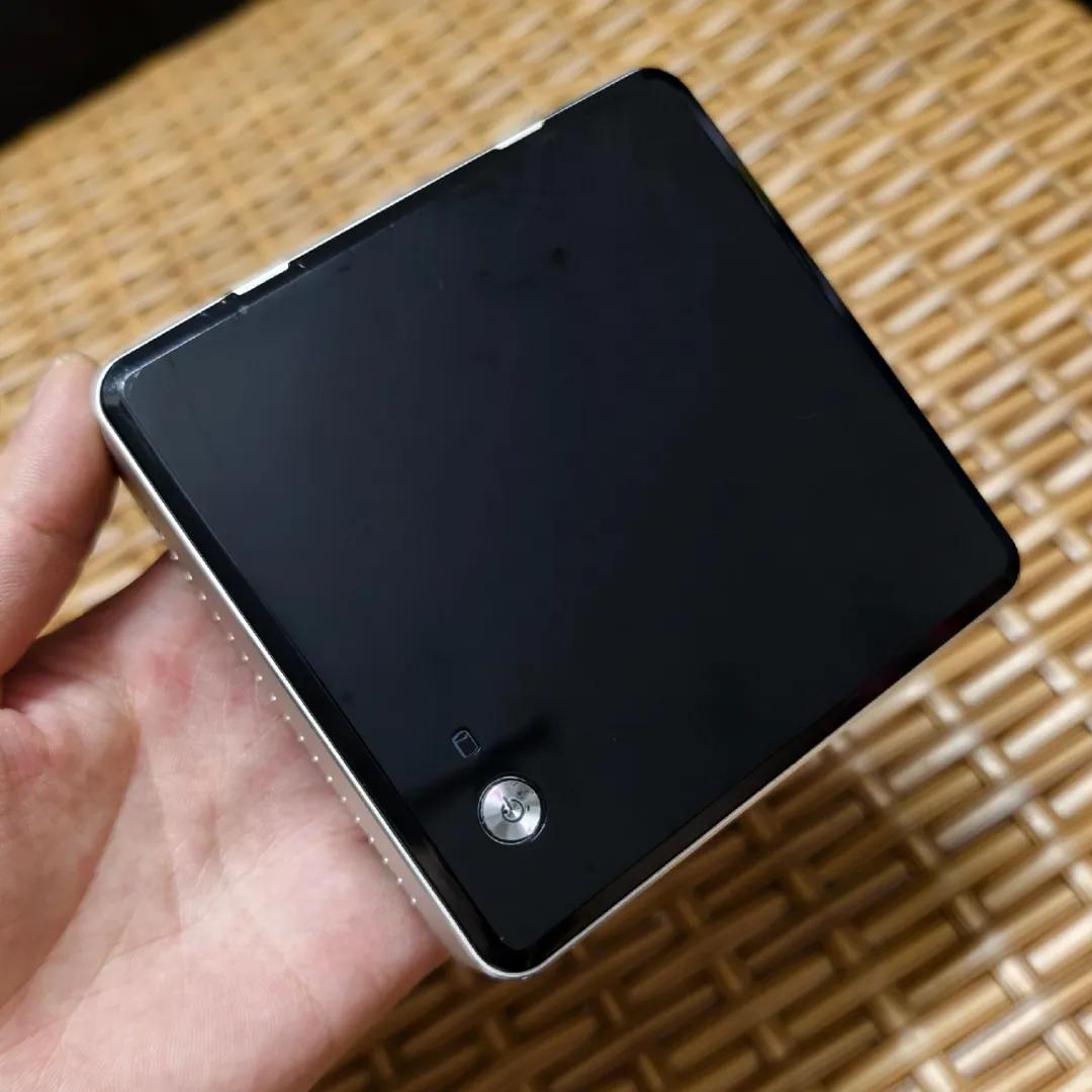 三百元的迷你主機,僅15w低壓u,性能過剩的nas神器電視盒子神器