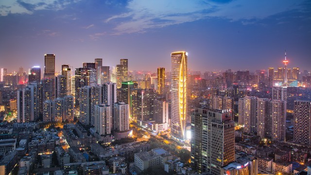 房?jī)r(jià)大變局!2025年樓市‘黃金時(shí)代’終結(jié)?