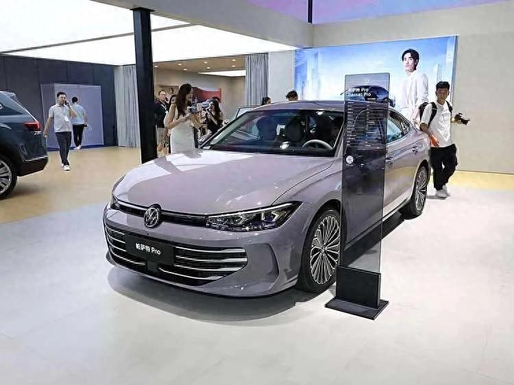 全新一代大眾帕薩特Pro:科技與駕控的完美融合