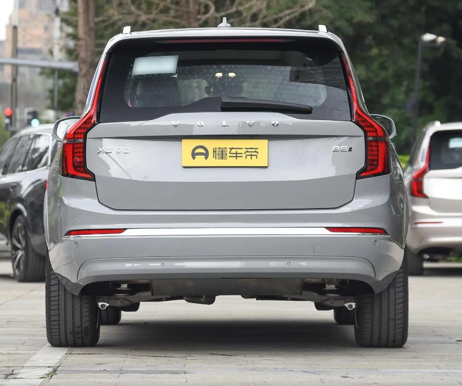 沃爾沃XC90:B5智逸豪華版5座,配置高、設計好、安全性出眾