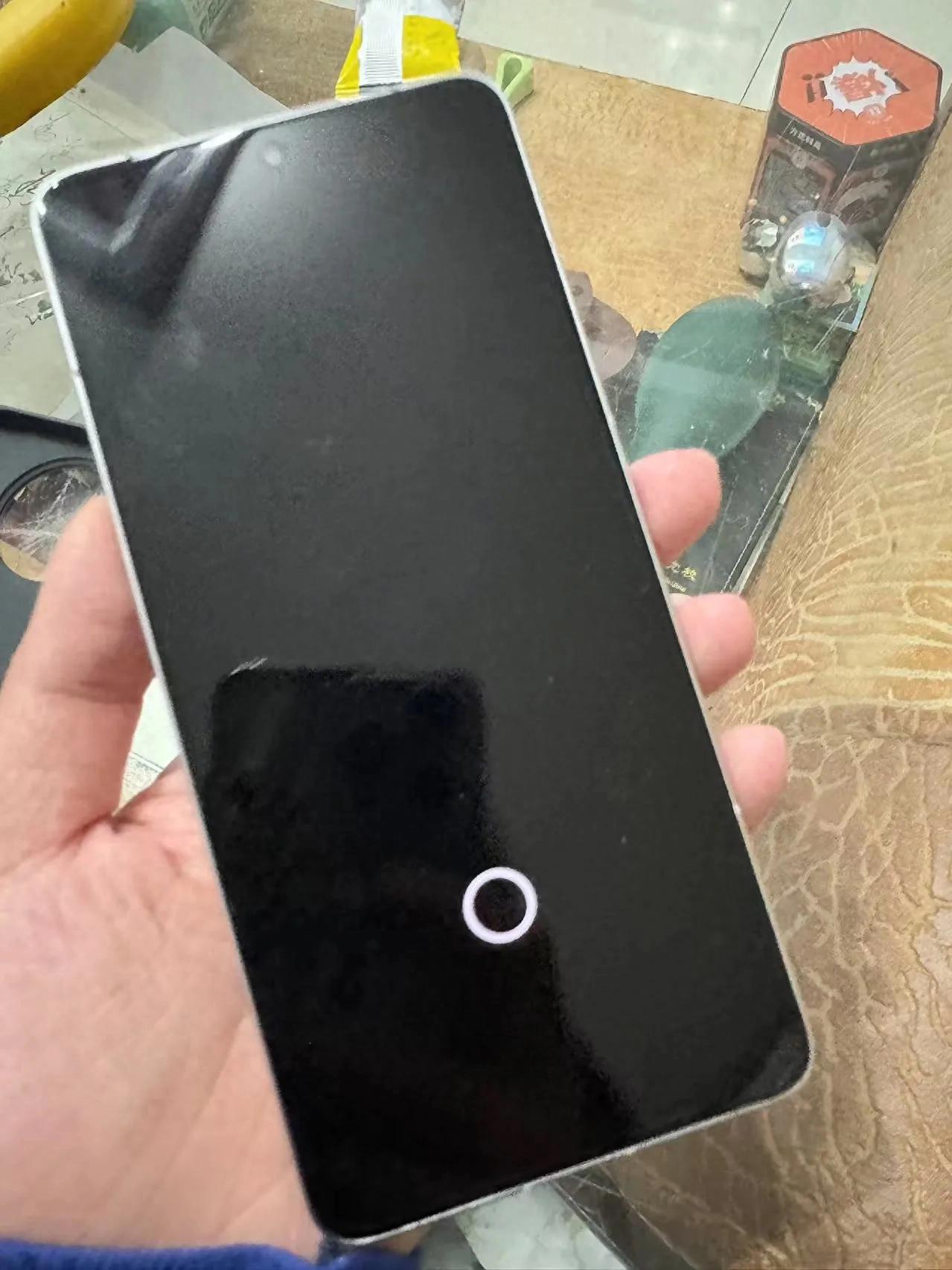 沒必要上pro,紅米k80標(biāo)準(zhǔn)版已經(jīng)很強(qiáng)了